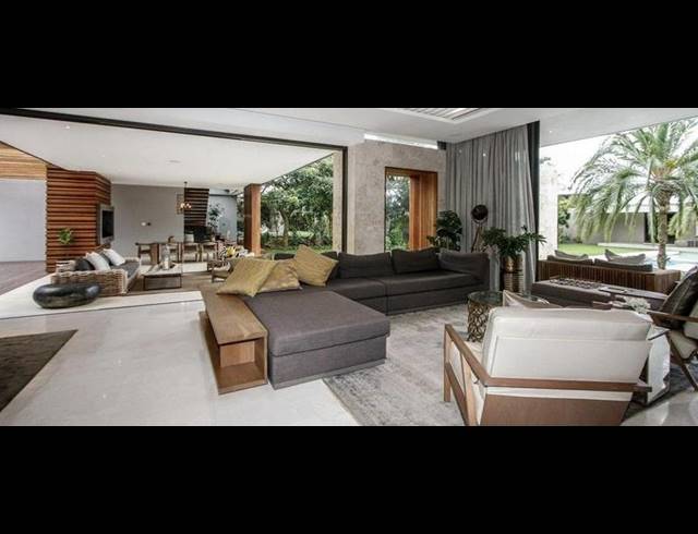 4 BEDROOM HOUSE FOR SALE IN UMHLANGA RIDGE